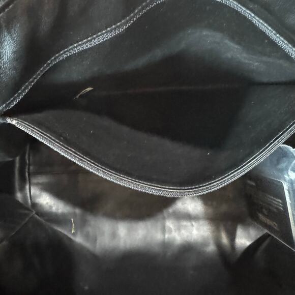 Chanel Vintage Black Chevron Lambskin Medallion Duffel Tote Bag Authentic CoA - Picture 16 of 16